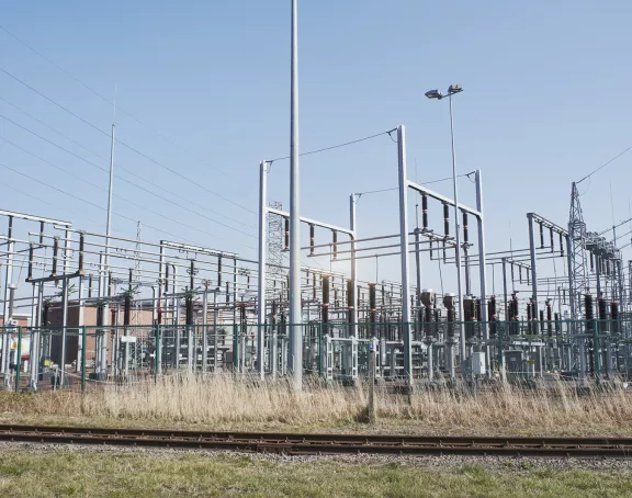 High-voltage substation