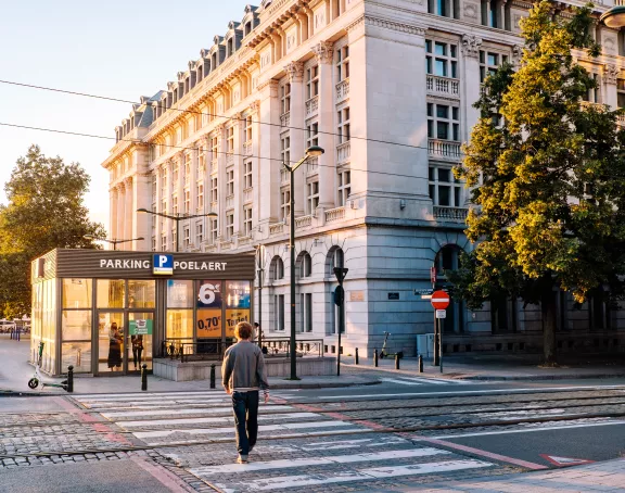 Place Poelaert in Brussels with a focus on the surrounding historic architecture