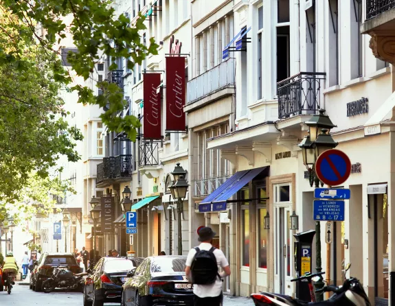 Street view of the shopping street 'Boulevard de Waterloo' in Brussels